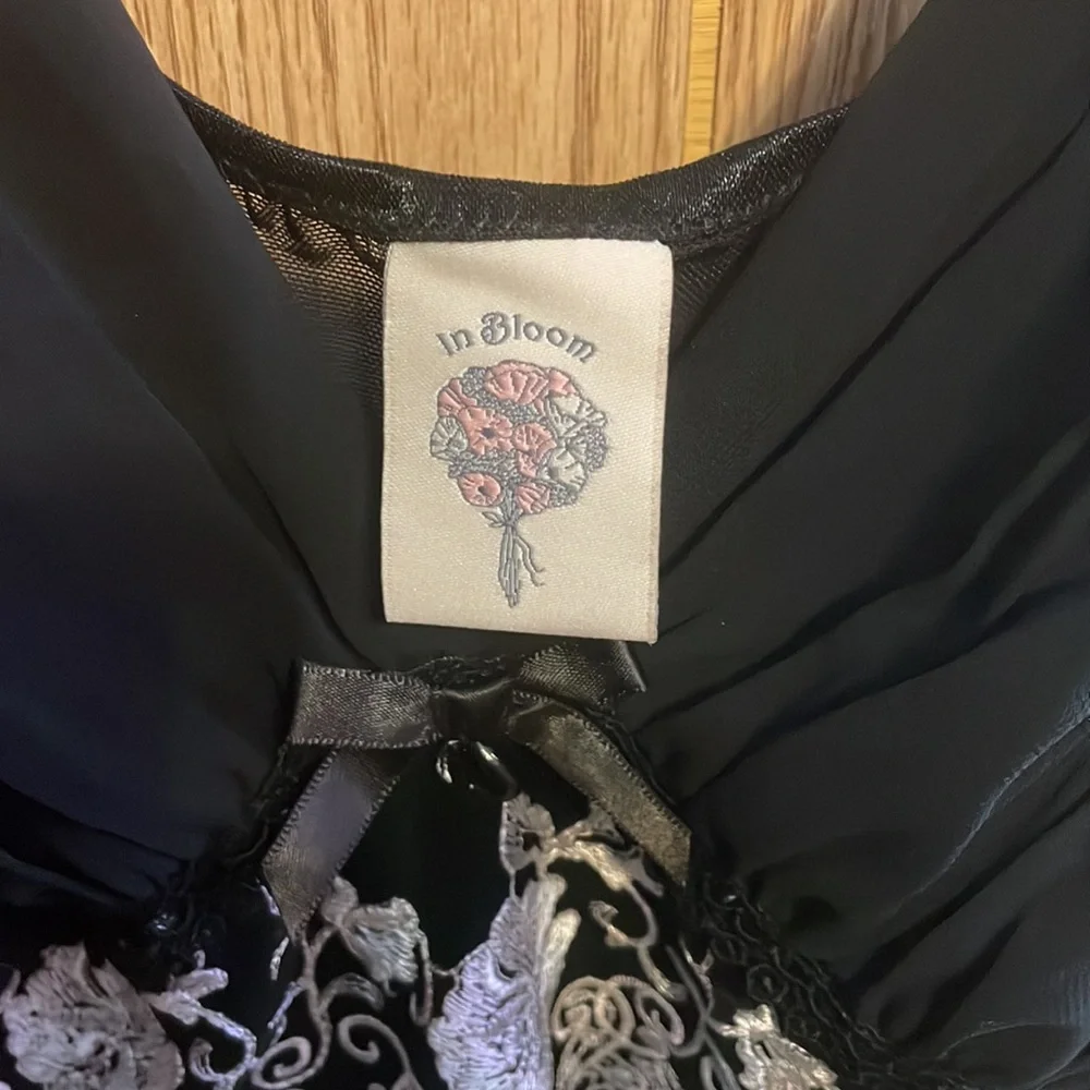 NWOT In Bloom Night in black with lace. Adjustable straps. Size Large. - Picture 2 of 6